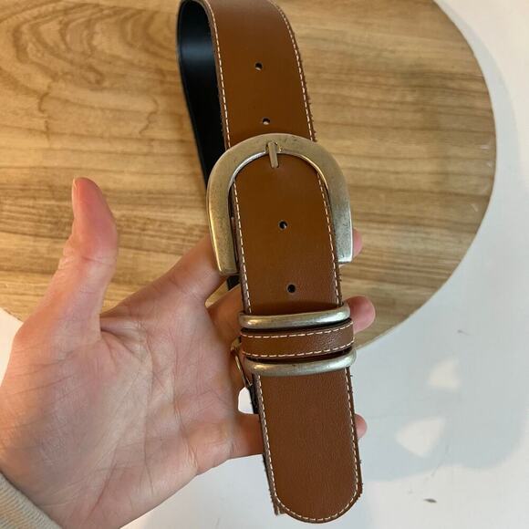 Vintage 90s Tan Vegan Leather Wide Silver Buckle Belt Size XS/S - Picture 4 of 9